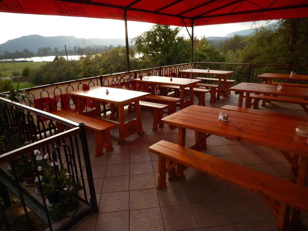 Penzion A Restauracia Pod Hradom, Turna Nad Bodvou Εξωτερικό φωτογραφία
